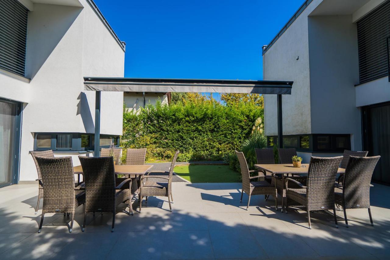 Silver Villa